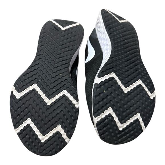 Nike Revolution 5 Black Running Shoes Sneakers Size 10.5W - Picture 7 of 8